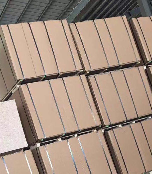 E1 1220*2440 Green Core MDF/ Green Moisture-Resistant MDF/ Green Waterproof MDF