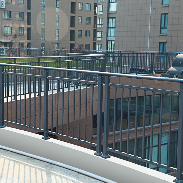 Steel Tubular Outdoor Balcony Stair Railing Apartment Ornamental Fence