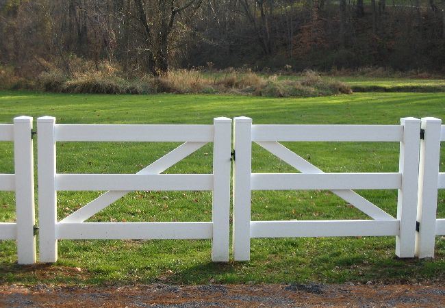 High Quality Cheap Cow Fence, Horse Fence, Vinyl Fence