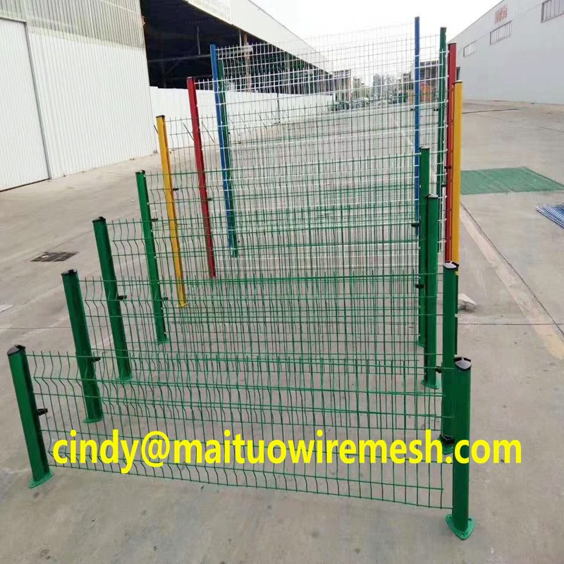PVC Coated Welded Wire Mesh Triangle Fence 3V 3D Fence