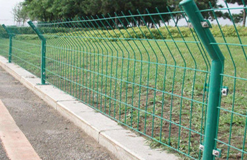 Low Price 4.0mm Welded Mesh Fence