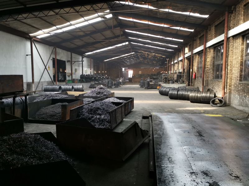China Factory Direct Sharpened Galvanized Razor Barbed Wire