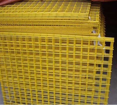 High Quality 75*150mm PVC Coated Frame Wire Mesh Fence