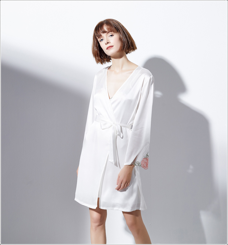 Customized Women Silk Short Robe Silk Nightgown