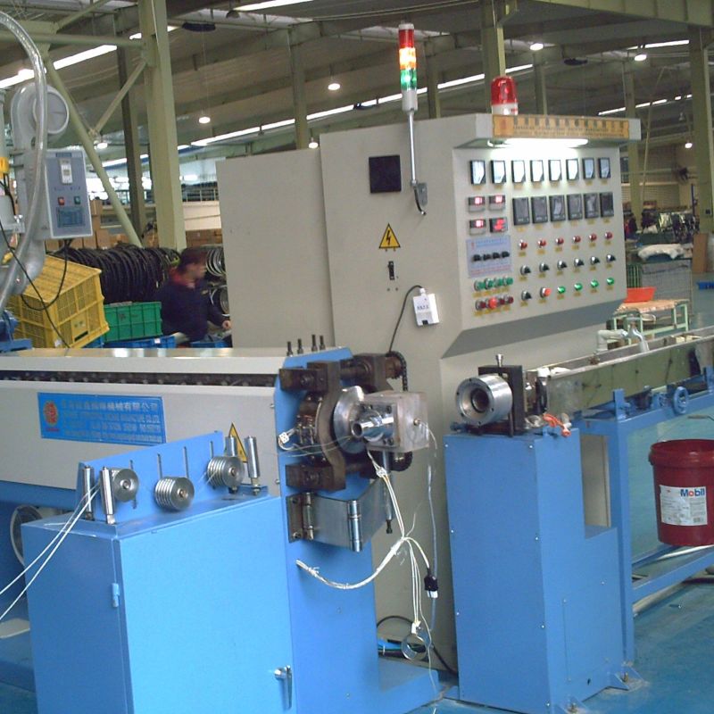 Cable and Plastic Electrical Wire Twisting Extruder Extrusion Machine