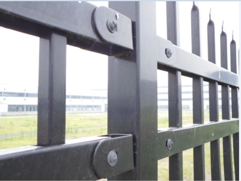 Pengxiang Used Steel Fencing Black Ornamental Wrought Iron Fence