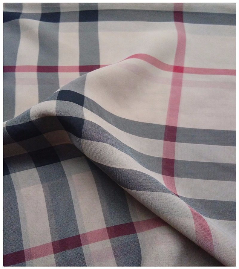 Polyester Chiffon Printed Fabric, Yarn Dyed Plaid
