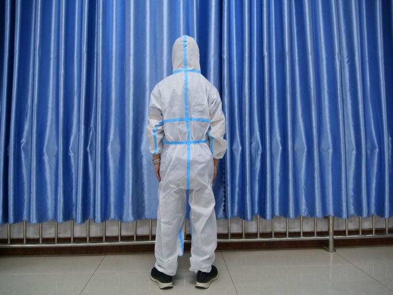Disposable Protective Waterproof and Breathable SMS Non-Woven Fabric Protective Coverall PPE