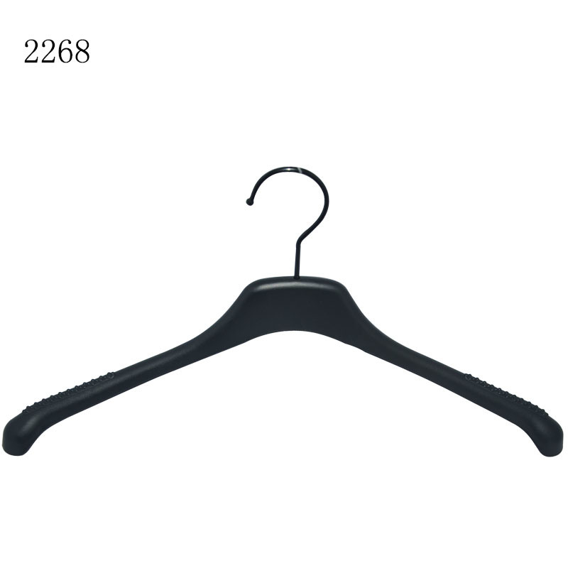 Durable Plastic Black White Hanger Rubber on Shoulder for Shirts