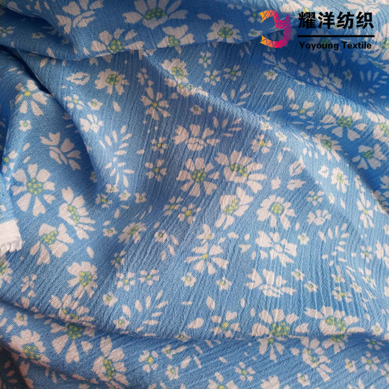 100%Rayon Crepe Imitated Silk Fabric with Floral Digital Printing