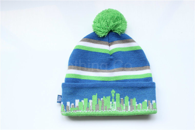 Knitted Hats / Beanie Hat / Winter Football Bobble Beanie Knitted Hat