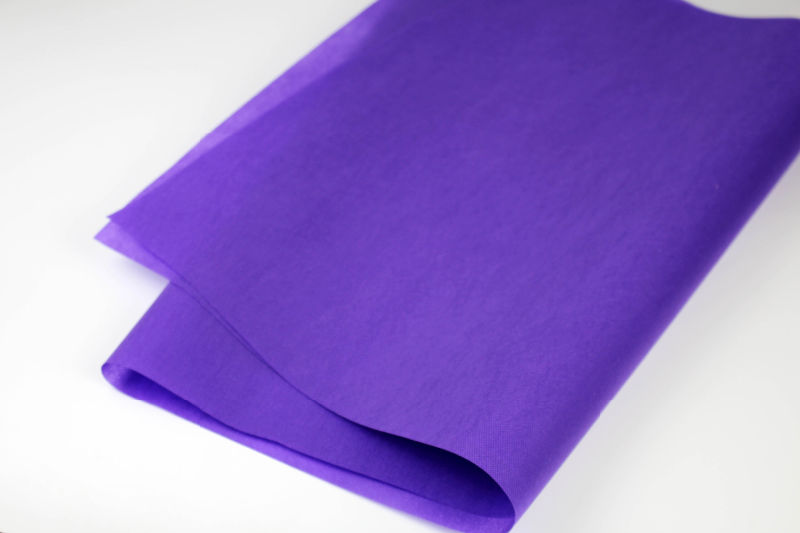 Colorful Non Woven Cloth PP Spunbond Nonwoven Fabric for Bags Making Made in China
