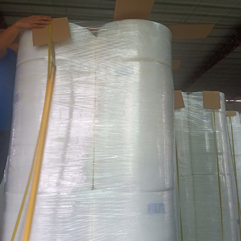 Non Woven Cloth PP Spunbond Nonwoven Fabric for Bags Making China