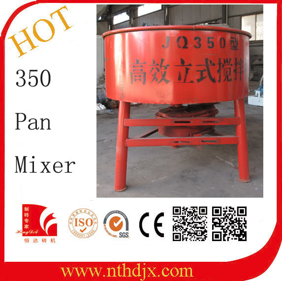 Qt2-15 Small Cement Brick Making Machine for Africa