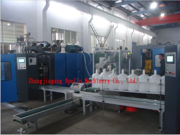 Plastic Blow Molding Machine to Make 10L Jerry Can