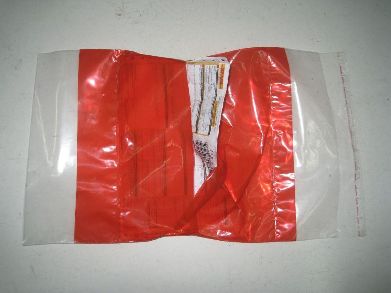 Factory Price PE Side Sealing Self Adhesive Bag Machine Courier Punch Bag Making Machine