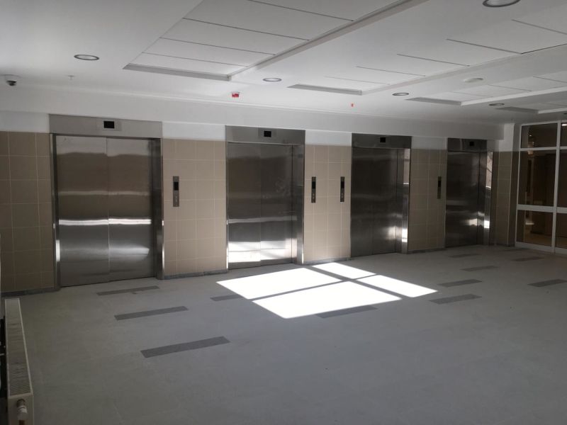 2000Kg Hospital Bed Lift Elevator Passenger with Big Door Opening
