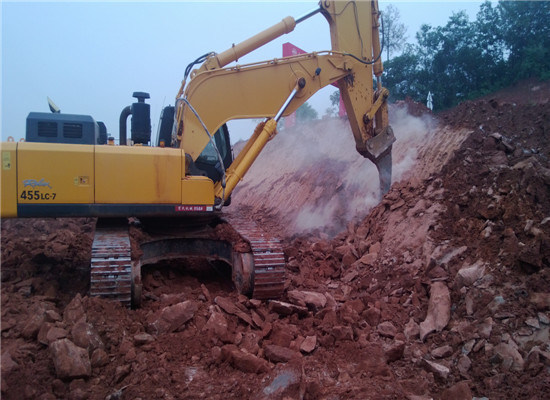Excavator Heavy Duty Ripper with Nose Protector