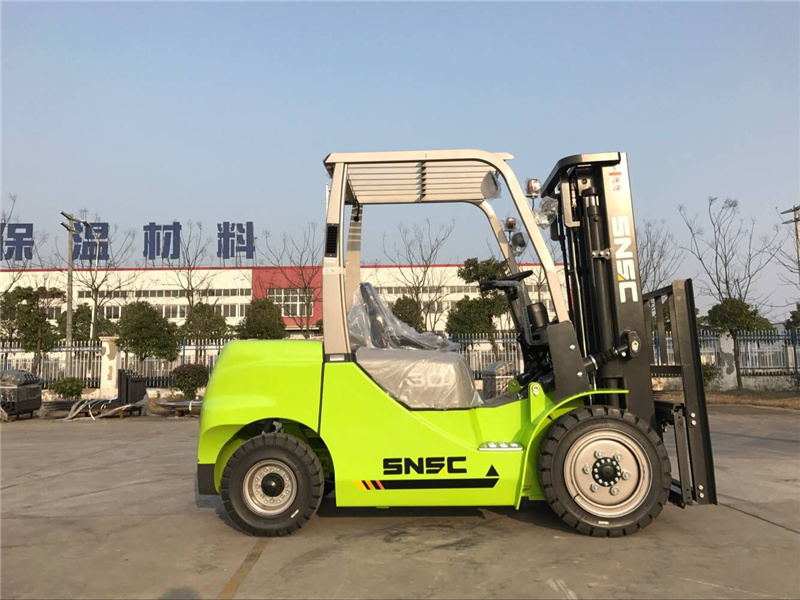 Snsc Popular Sale Fork Lift Forklift in UAE