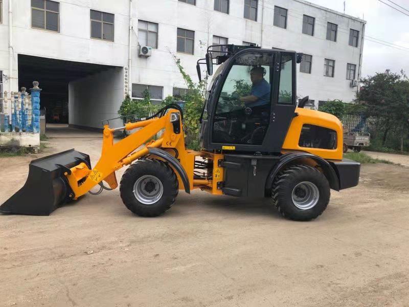ACTIVE 1.6ton AL918D Mini Loader with Large Luxury Cabin Space