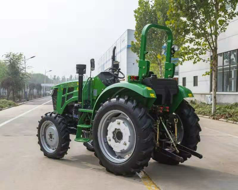 Chinese Small Farm Tractor 4X4 Mini Tractor Walking