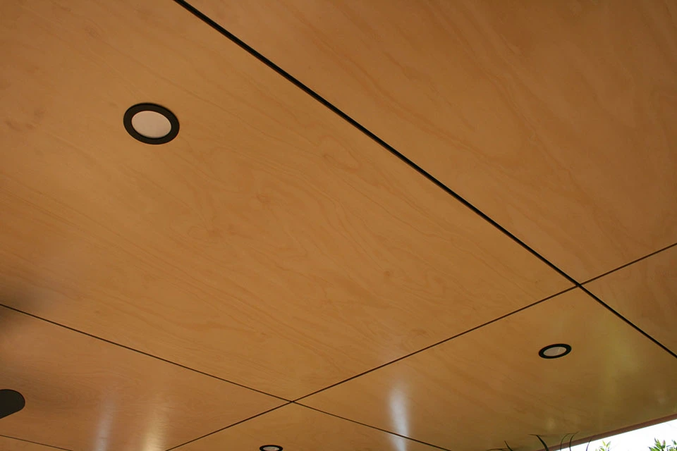 Oak Natural Wood Slice Cut Veneer Roof Ceiling Decorative Panels