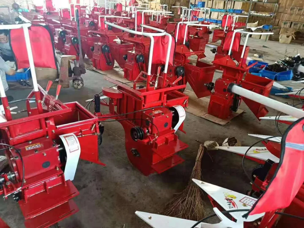 Multifunctional Corn Picking and Straw Crushing Machine, Small Agricultural Machinery Corn Harvester