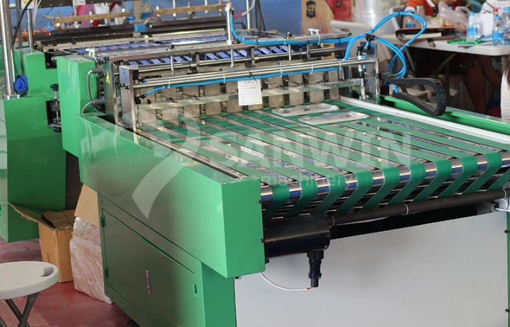 Side Sealing Poly Bag Plastic Film Bag Making Machine