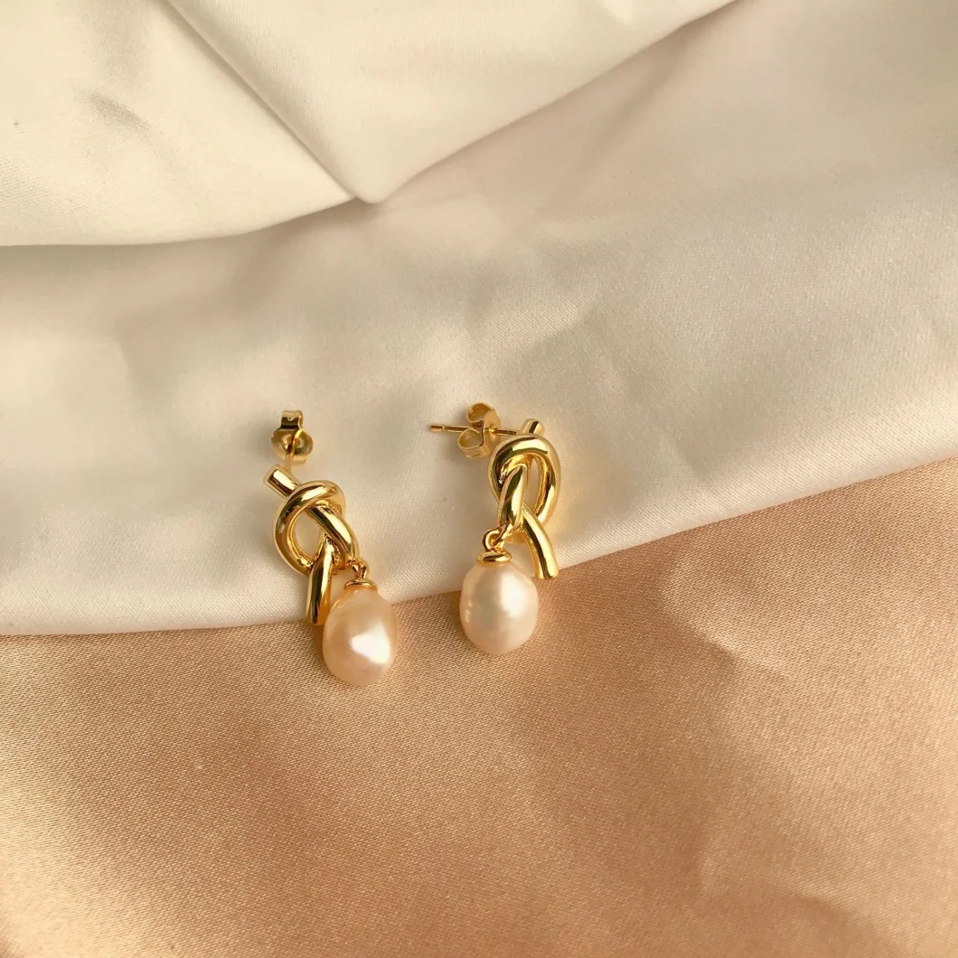 Designer Fashionable and Simple Knotted Pearls Copper Earrings