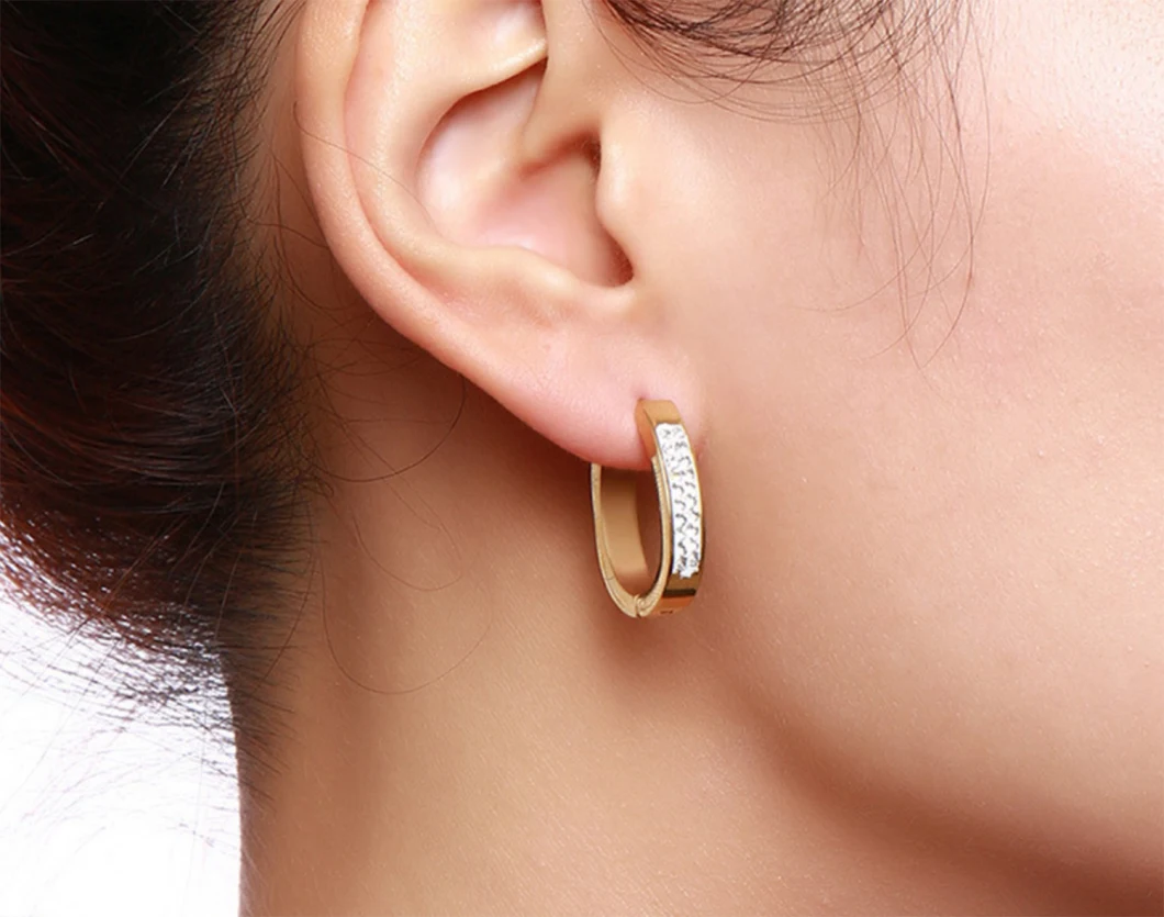 Earrings European and American Jewelry Stainless Steel Gold Earring Earrings Simple Ladies Earrings with Rhinestones Er9215