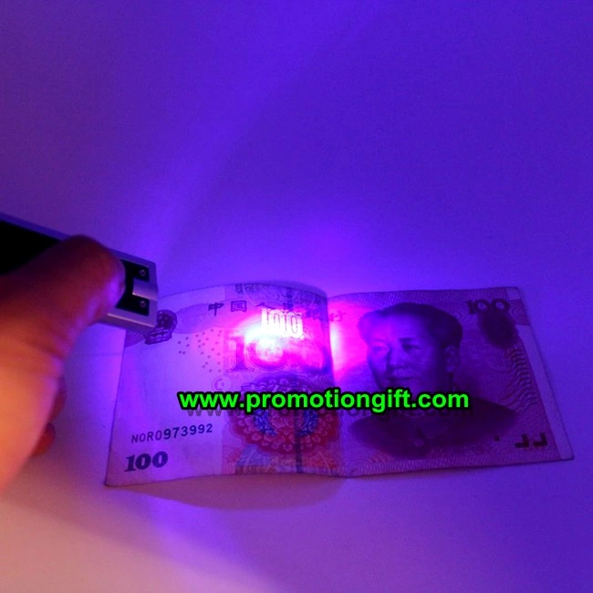 LED Keychain Light Promotion Gift