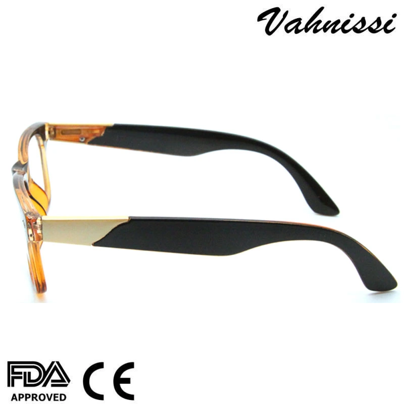 2021 Hot Sales Italy Brand Design Metal Decoration Vintage Plastic Reading Glasses for Unisex