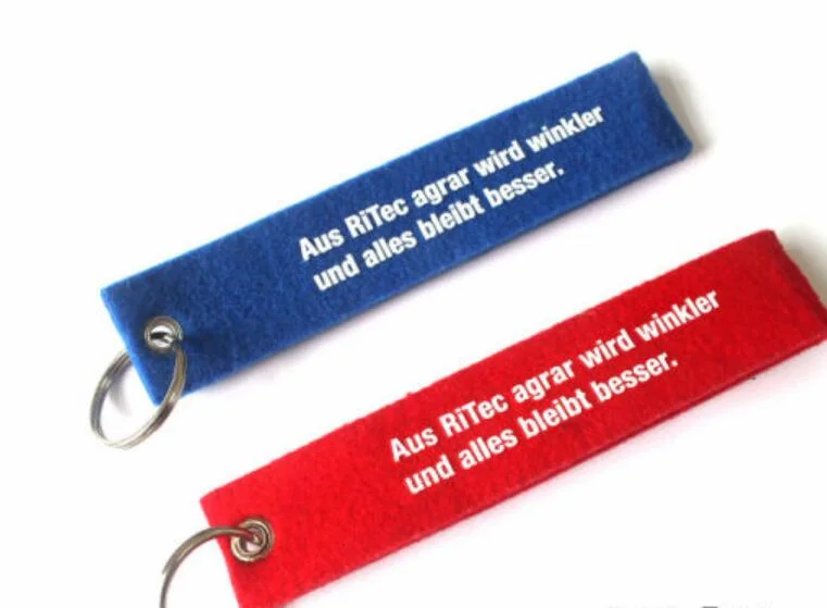 Short Strap Lanyard High Quality Customized with Carabiner Keychain
