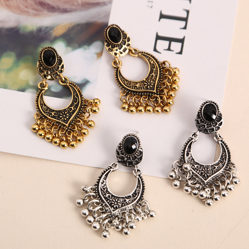 New Vintage Alloy Earrings for Women Ethnic Flowers Large Bohemia Stud Earrings Statement Fashion Jewelry