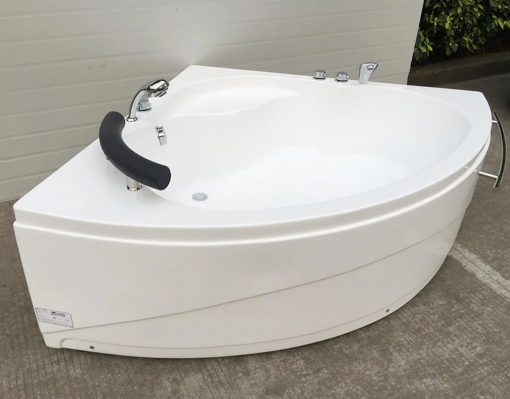 Small Corner Hydro Massage SPA Bath Whirpool Hot Tub