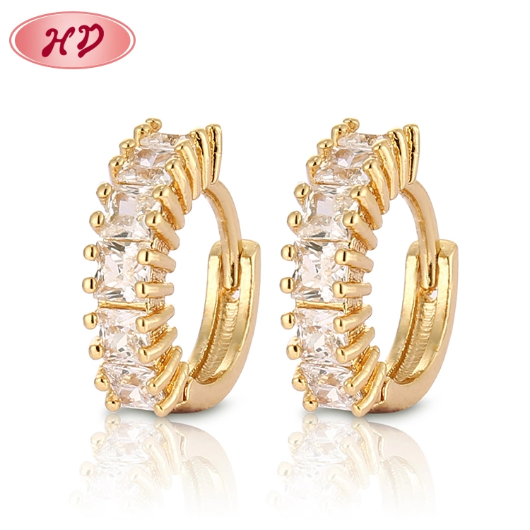 Fashion Silver Alloy 18K Gold Plated Hoop Huggie CZ Earrings with Pearl Crystal for Women