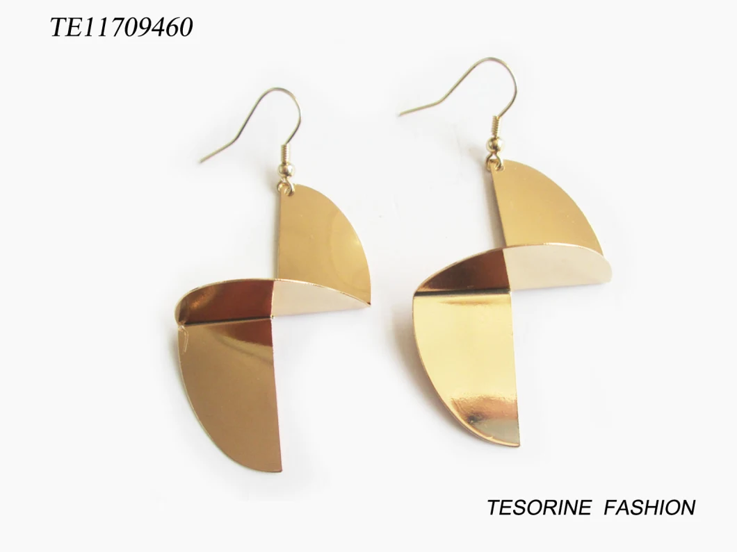 Factory Wholesale Supply Gold Plated Special Earring Metal Geometric Earrings