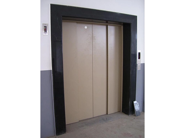 Small Machine Room Cargo Freight Elevator Lift