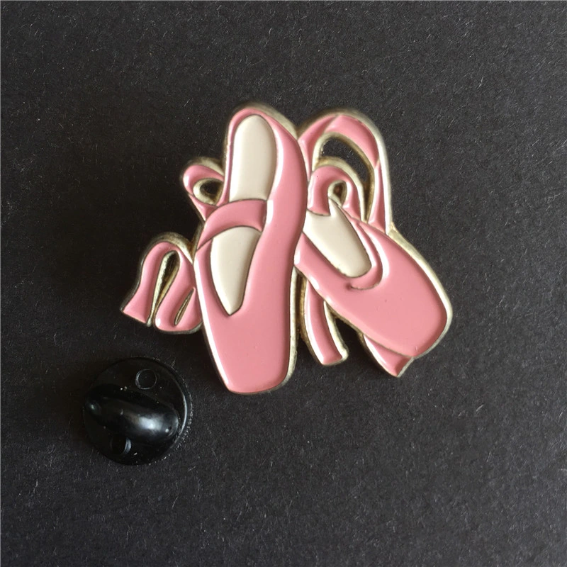 Awareness Pink Ribbon Keychain Lapel Pin Heart Soft Enamel Lapel Pin for Bag Pin