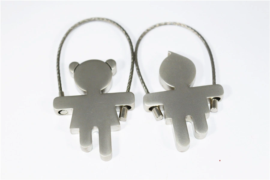 High Quality Rope Skipping Boy and Girl Couple Keychain Lover for Wedding Souvenir