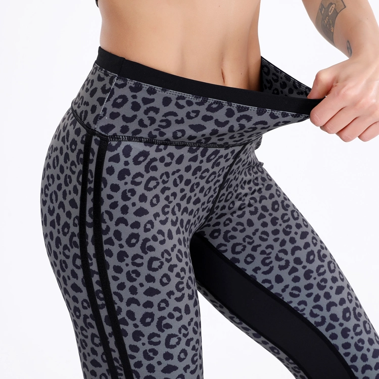 Leopard Fashion Gym Wear Active Sports Wear Athletic Clothes Yoga Legging Striped Jogger Pant