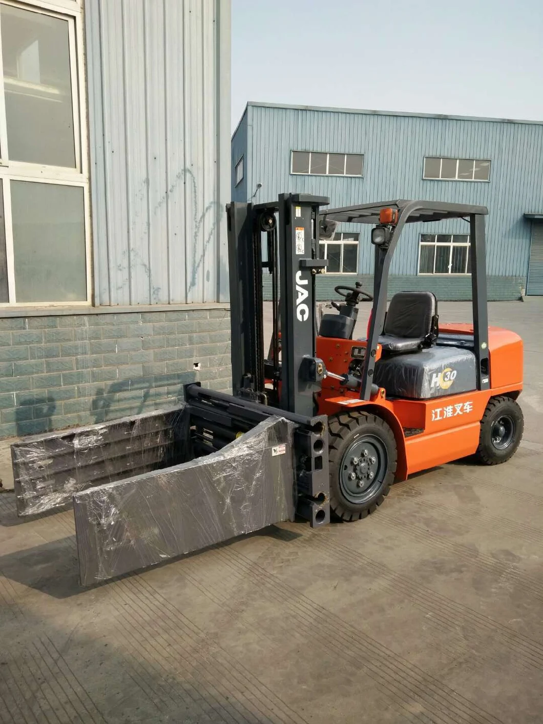 JAC 3000kg Bale Clamps / Diesel Forklift / Cpcd30h / Clamps