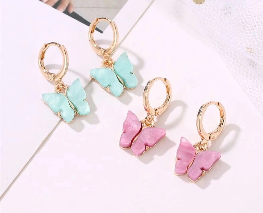 2020 New Hot Sale Boho Summer Color Resin Small Butterfly Clip on Huggie Earrings Acrylic Butterfly Hoop Earrings