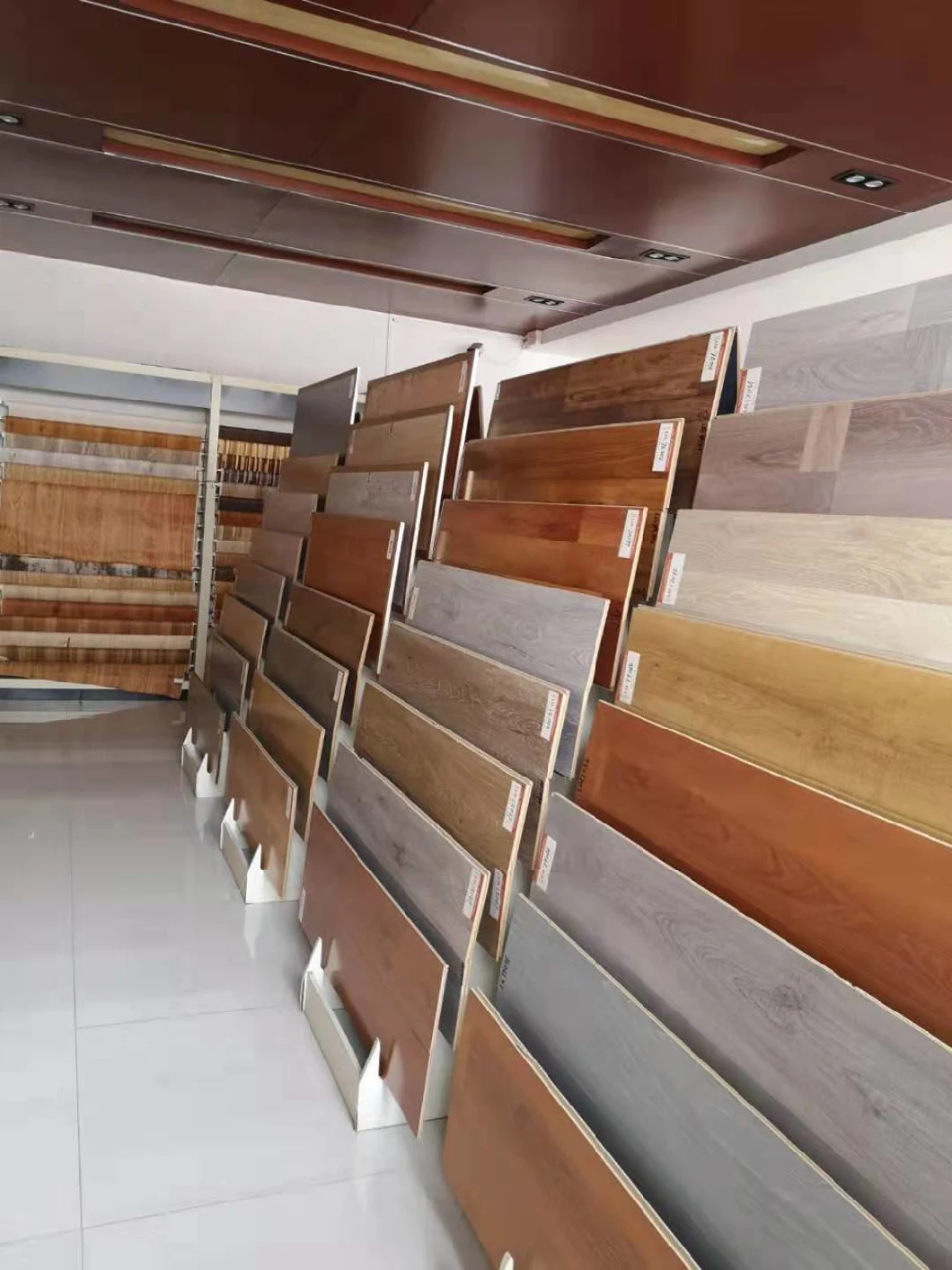 Cheap Price Piano Gloss Crystal Surface Made in China Natural Wood Texture Laminate Wood Flooring