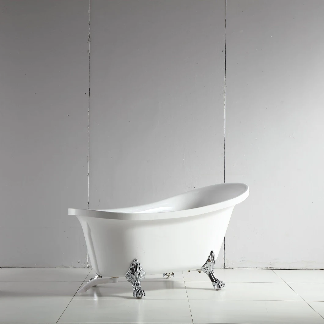 Various Sizes Classic Bathtub with Silver Color Claw-Foot (Q371S)