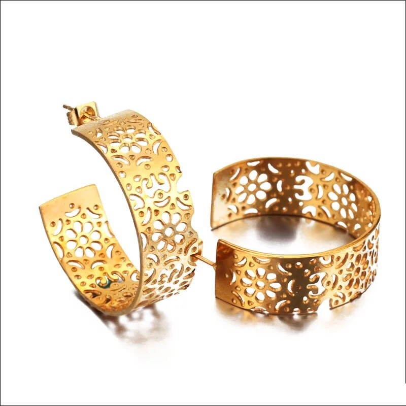 Fashion Simple Hollow Earrings Women 18K IP Gold Color Hoop Earrings