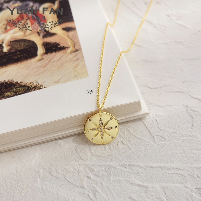 Creative Design of Compass Compass Letter Necklace with Disc Clavicle Chain