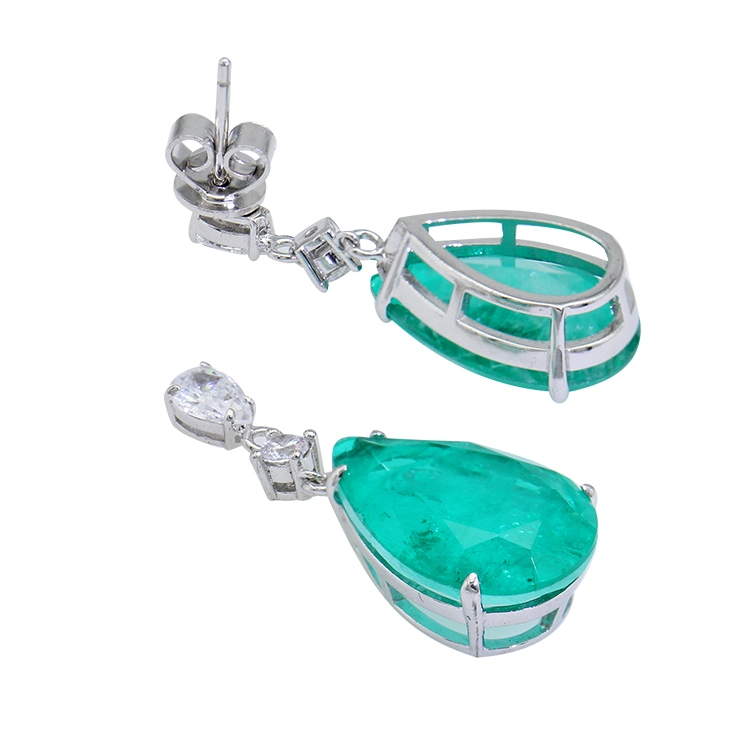 Gold Earrings Emerald Stones Elegant and Delicate for Women