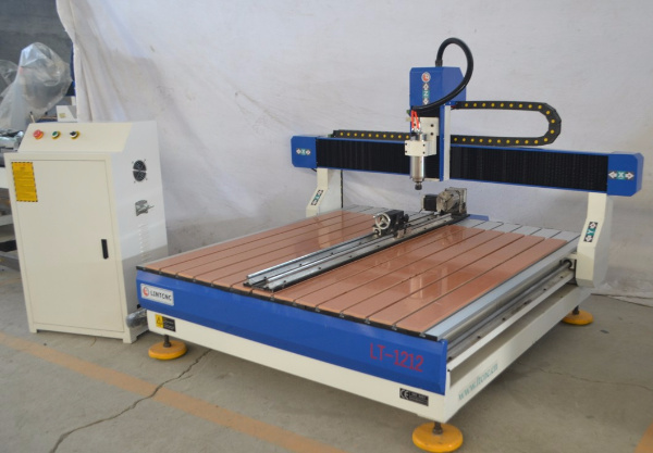 2.2kw Water Cooling Metal Cutting Machine CNC Router 1212 4 Axis Engraving Wood