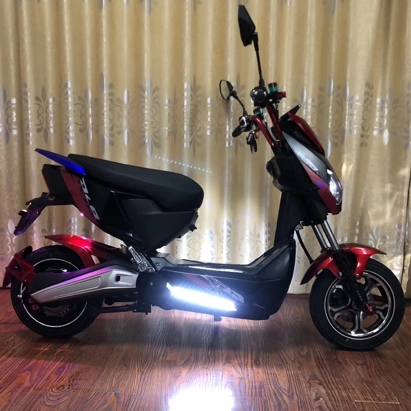 Cool Design Electric Motorcycle Powerful Long Range 80km/H